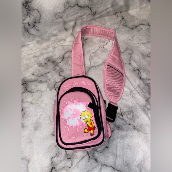 Little miss perfect - Picture 1 of 4